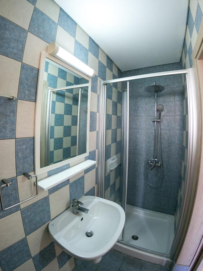 Crystallo Apartments パ フォス エクステリア 写真